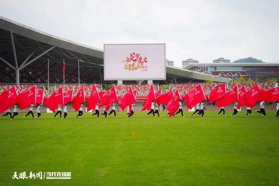 据罗马诺报道，前上海申花主教练弗洛雷斯即将成为塞维利亚主教练。